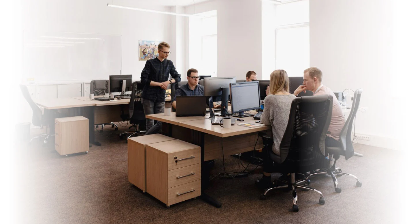 Imagen de grupo de trabajo en relación con la prueba de Test de Fortalezas en el Trabajo de Psigma Corp